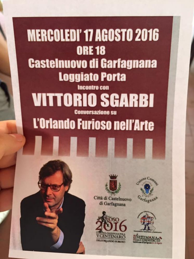 Vittorio Sgarbi alla Settimana del Commercio
