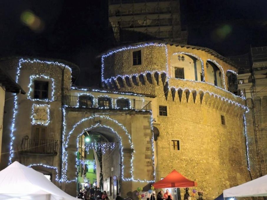 Ultime serate di shopping poi l&#039;attesa vigilia